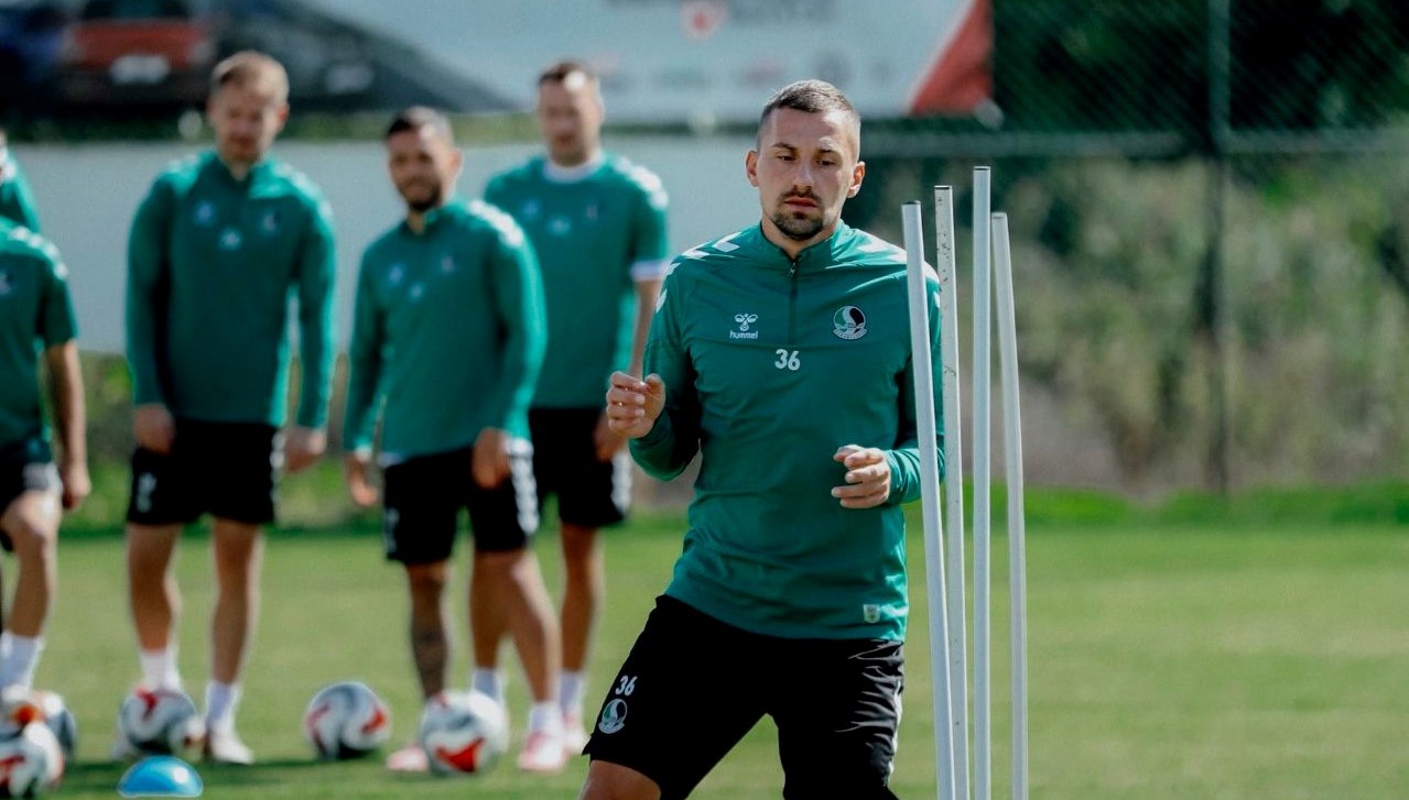 sakaryaspor amedspor mesaisinde aKOKEG7A
