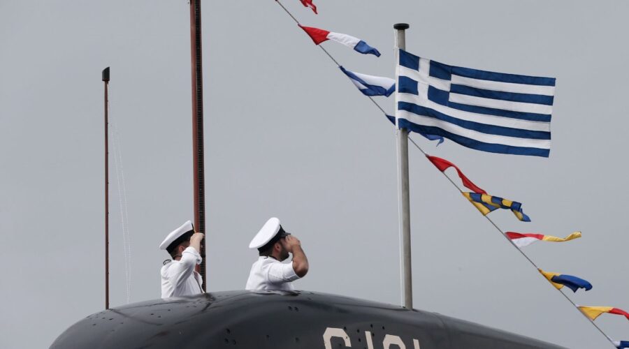 yunanistan basini yazdi turkiyenin savunmasi atinanin bas agrisi tVdi5HMN